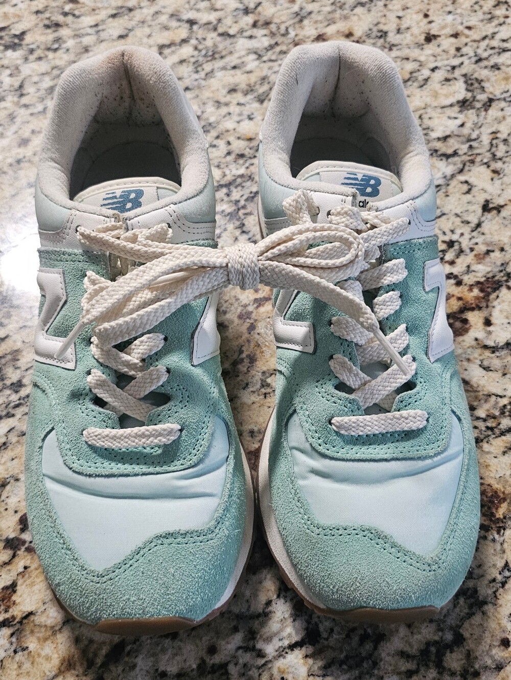 New Balance 574 sneakers, featuring a distinctive seafoam green suede upper 6.5 - Picture 5 of 11